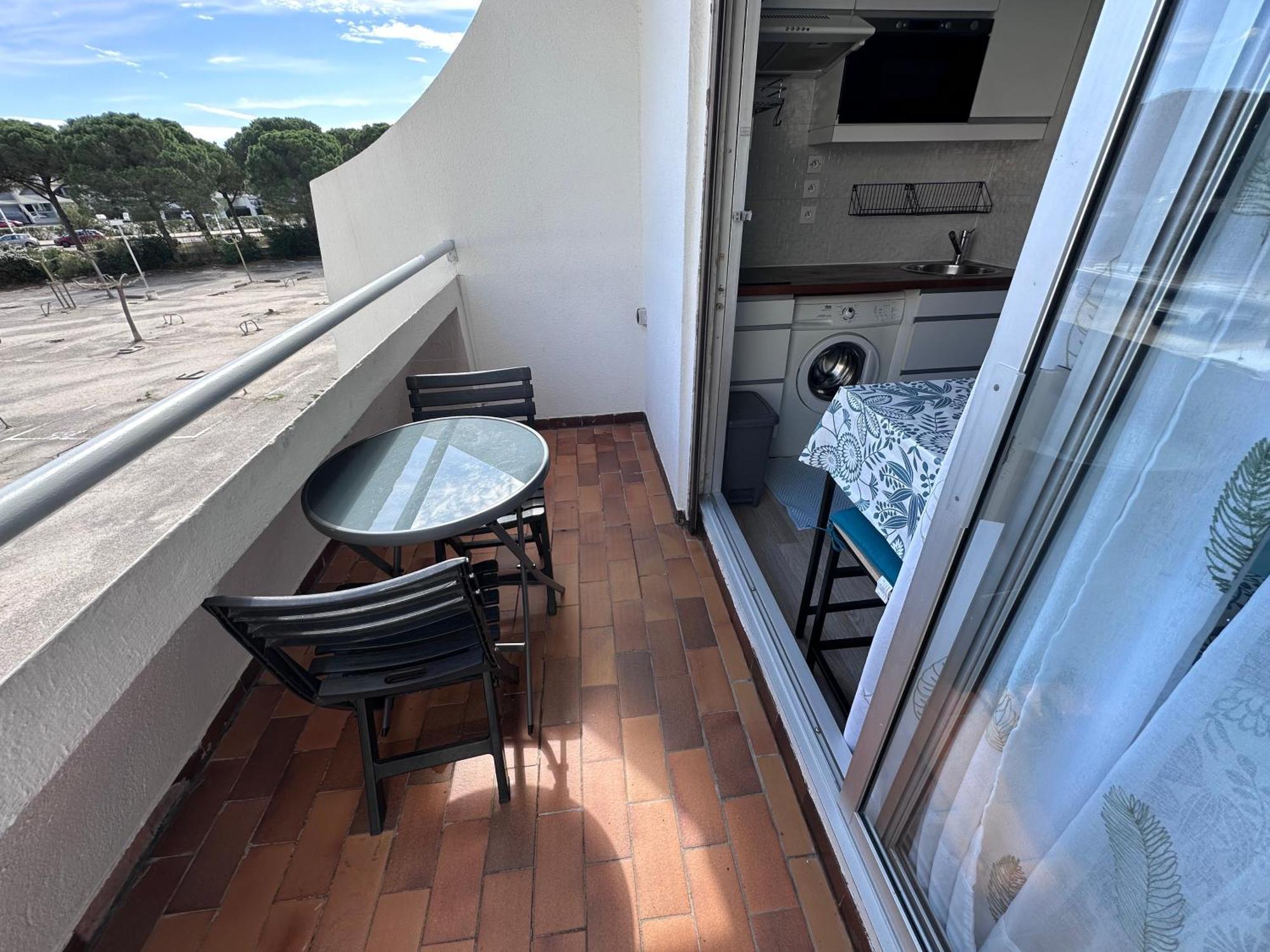 Beau Studio Climatise En Bord De Mer Et Wi-Fi Le Grau-du-Roi Dış mekan fotoğraf