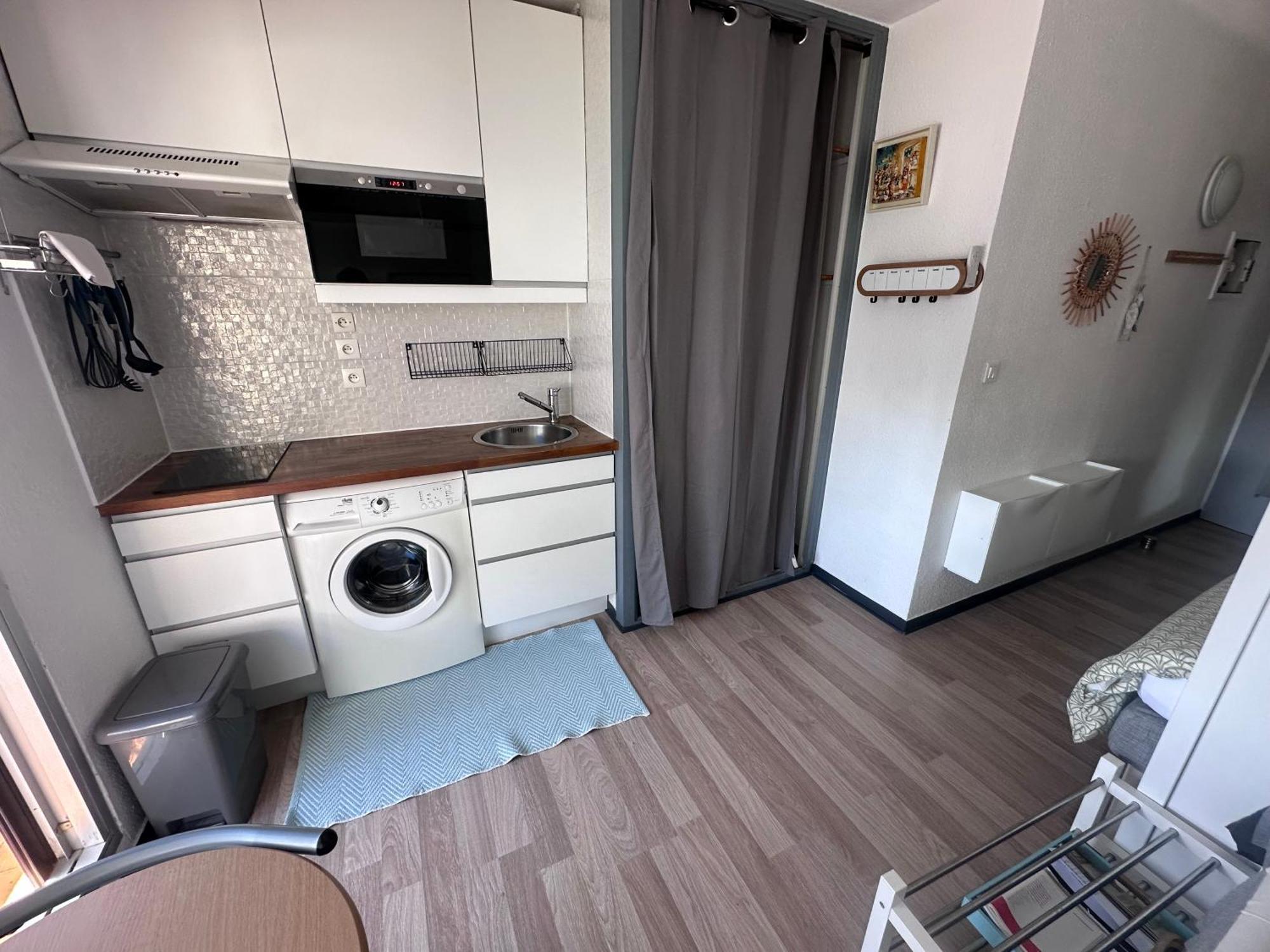 Beau Studio Climatise En Bord De Mer Et Wi-Fi Le Grau-du-Roi Dış mekan fotoğraf